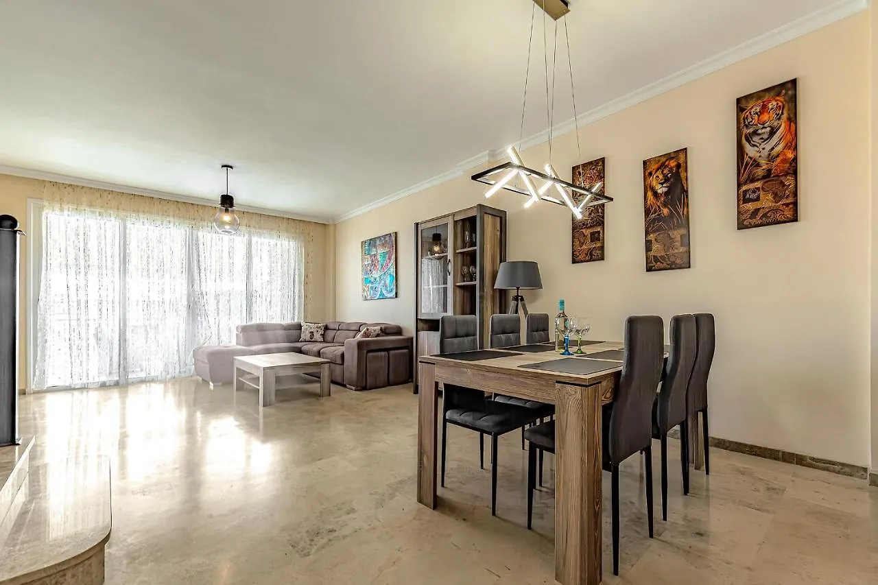 Spacious Ocean View Family Townhouse Puerto de Santiago