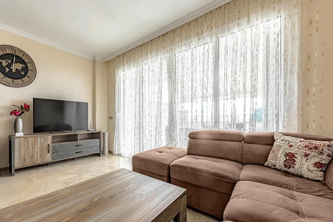 Apartment Spacious Ocean View Family Townhouse Puerto de Santiago  Spanien