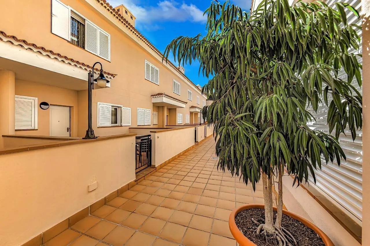Spacious Ocean View Family Townhouse Puerto de Santiago  0*, Puerto de Santiago (Tenerife)