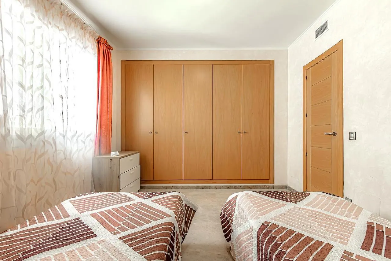Spacious Ocean View Family Townhouse Puerto de Santiago  Apartment