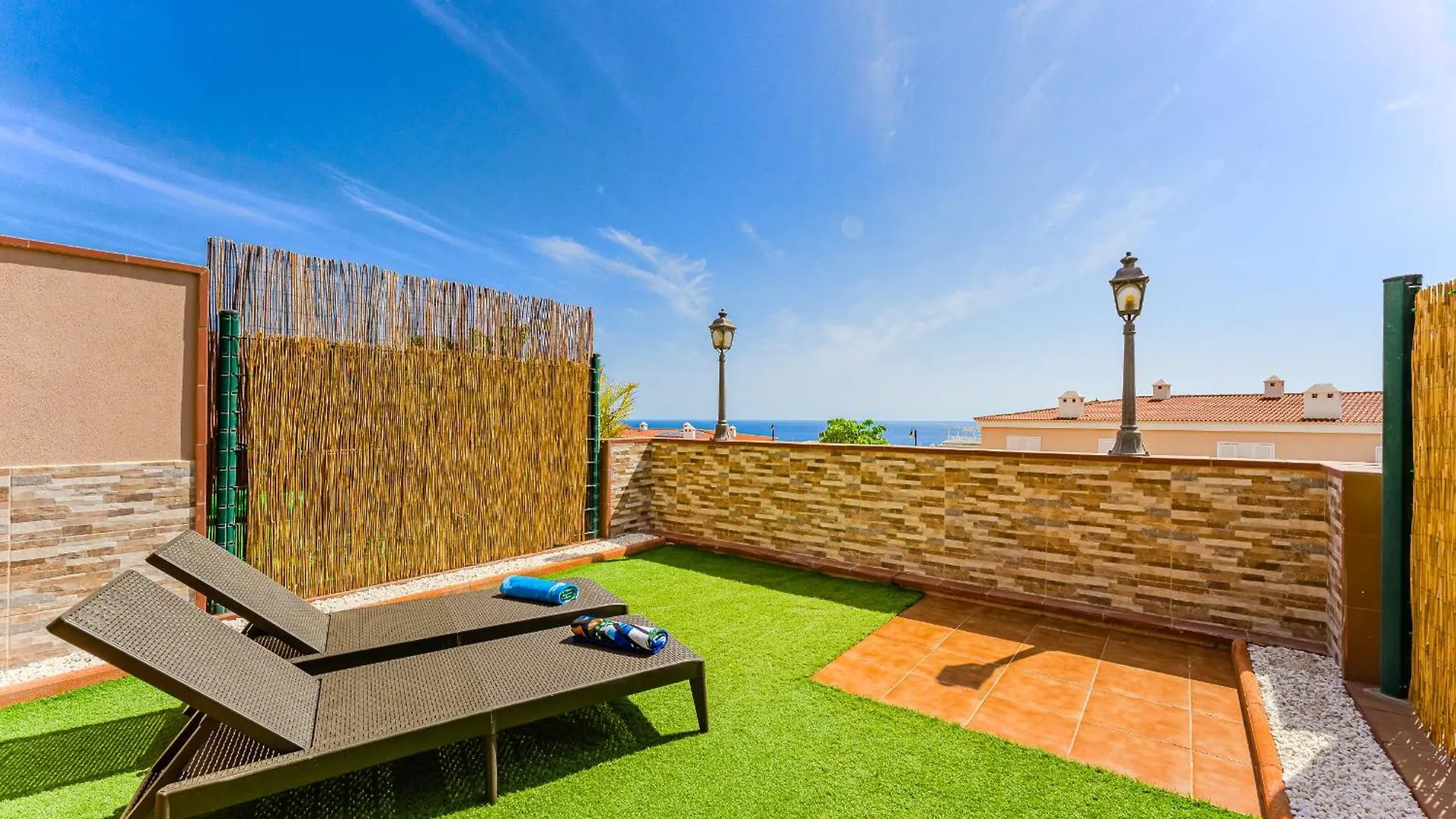 Apartment Spacious Ocean View Family Townhouse Puerto de Santiago  Spanien